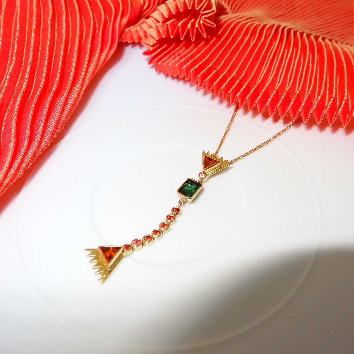 Whizz, bang pop! Letting the #fireworks off this evening for #BonfireNight with <a href="/Astratelli/">Astratelli</a> jewels: dazera.com/collections/as…