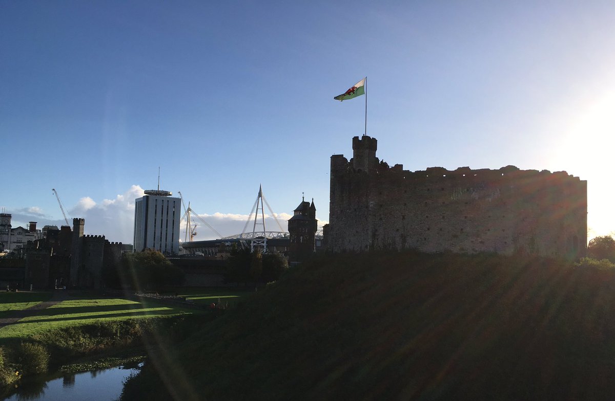 laurahd's tweet photo. When the kids choose on the last day of half term... #hometowntourists #castlekey @cardiff_castle @ILovesTheDiff @VisitCardiff https://t.co/UijWL8Y8W5
