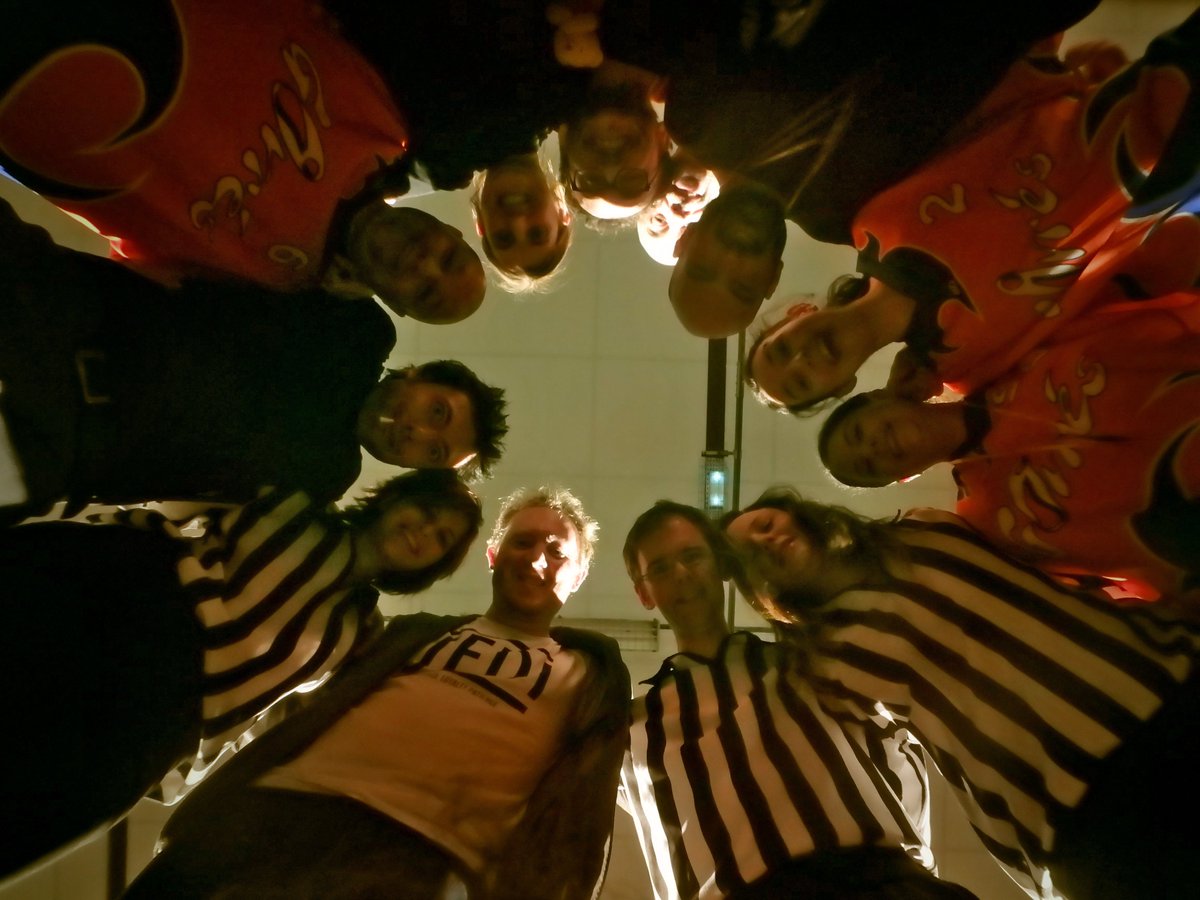 Avec la SLIP on s'est régalé ! Pour revivre le match d'hier, c'est ici ! givres.fr/en-toute-decon… 
Pour retrouver le cabaret à l'Appart Café, c'est là ! givres.fr/comme-a-la-mai…