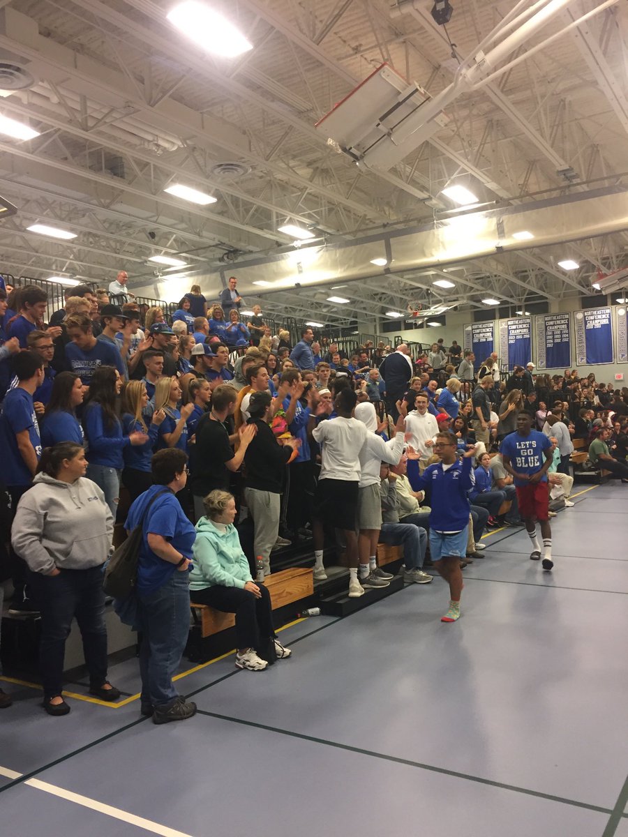 DanversVB's tweet photo. TUESDAY. 6pm. #FillTheBleachers #BlueOut #LetsDoThis @WeAreDanvers https://t.co/OKs2ygPNWT