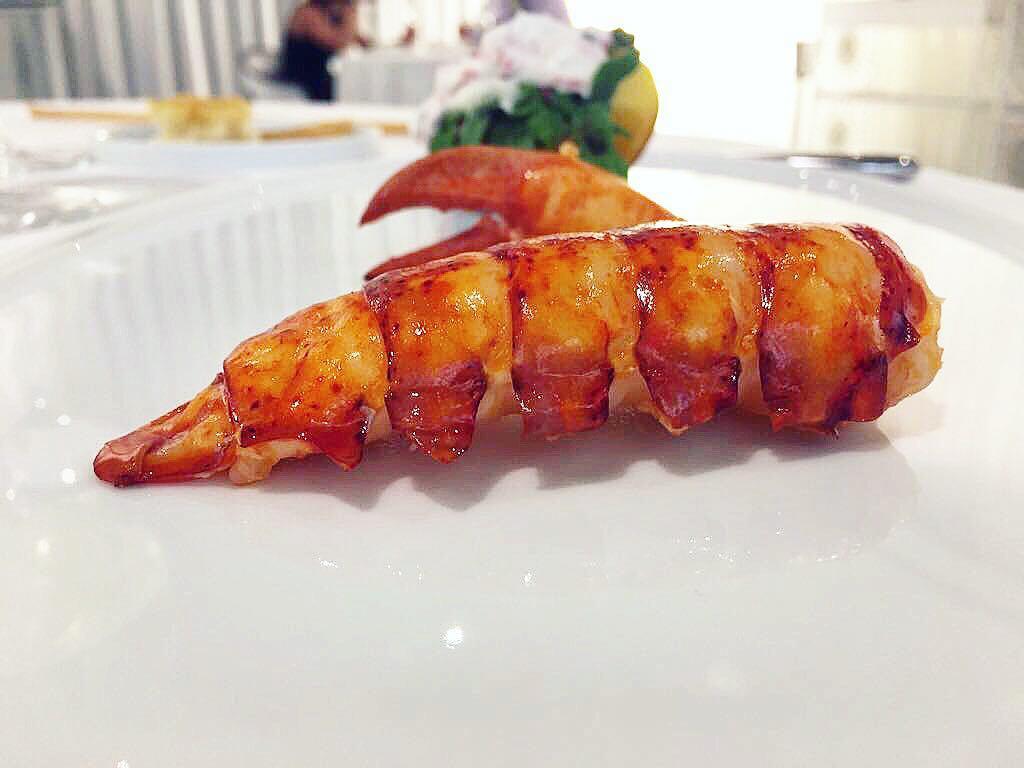 OopsEat's tweet photo. Il cibo buono è più buono quando è pure bello. #ristorantimilano #foodie #food #food52 #foodpic #foodblogger #food… https://t.co/r17BibCs5O https://t.co/B7cPm0Wrgw