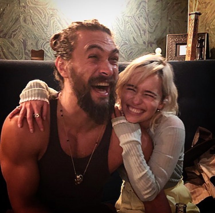 When the moon of your life is in town... #GameOfThrones