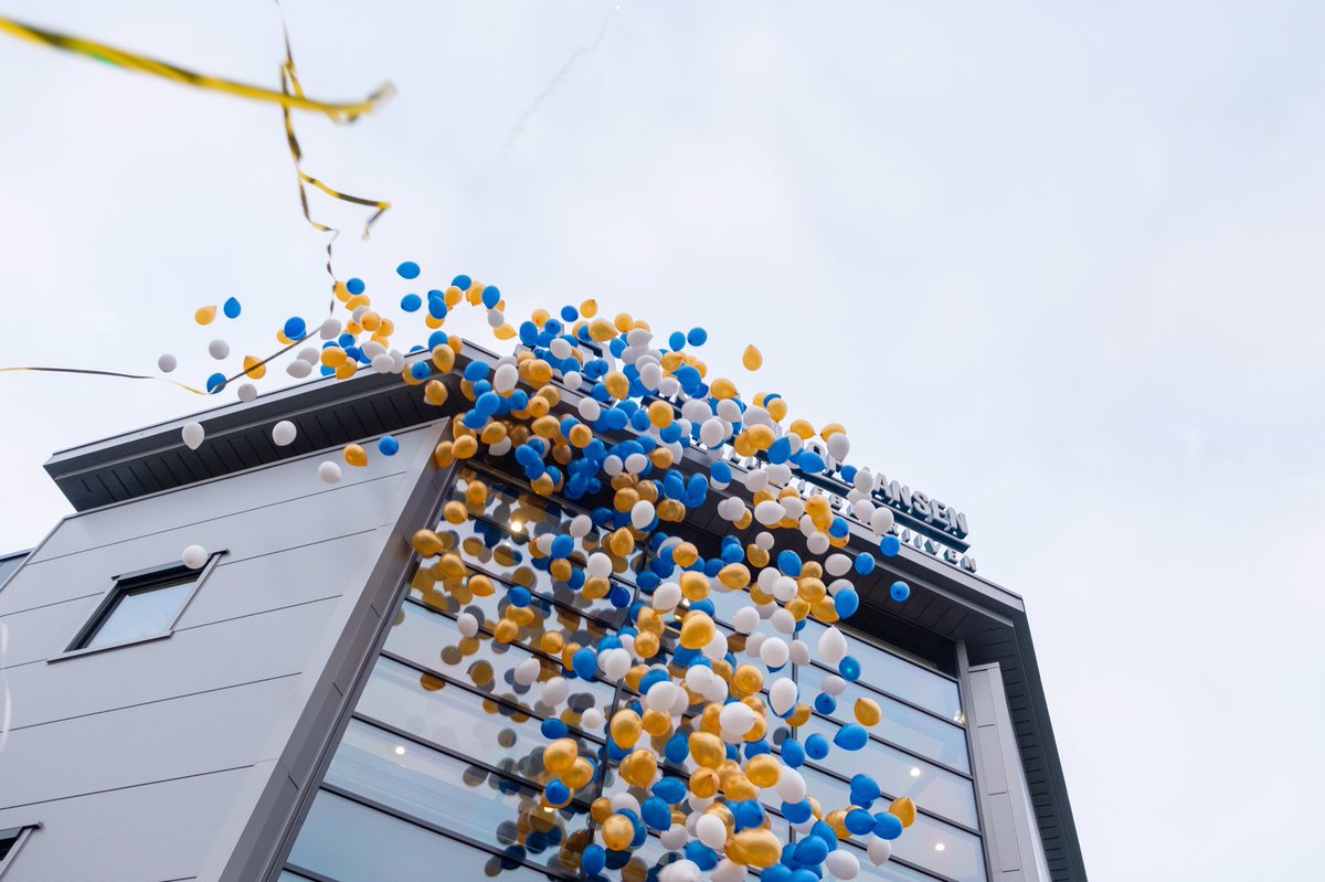 We kijken terug op een prachtige opening van ons nieuwe pand!Wat een belangstelling, warme en positieve reacties! Bedankt!