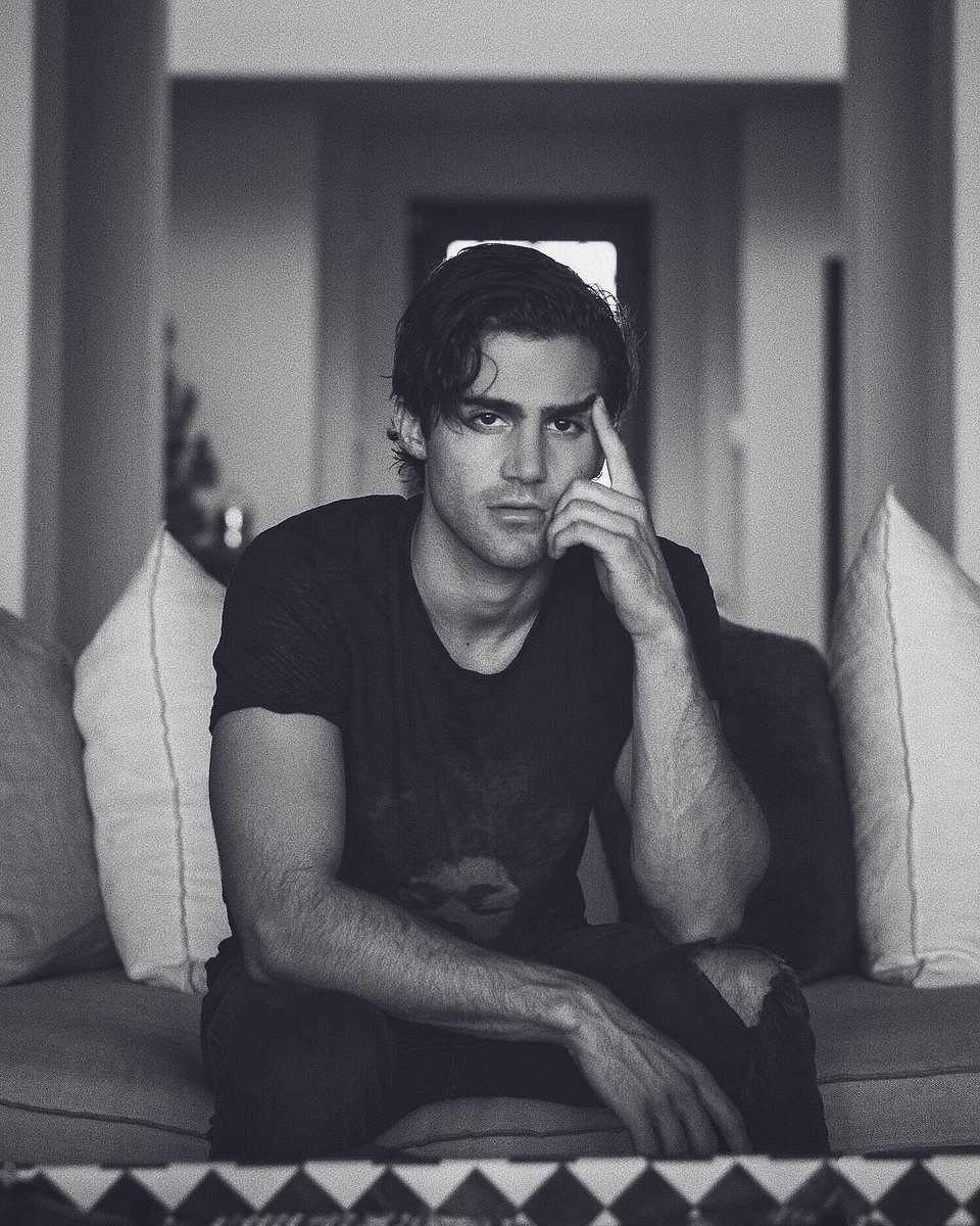 maxehrich tweet picture