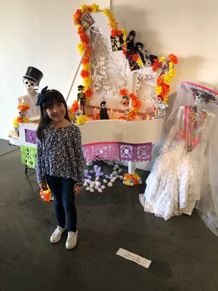 ODPHIRuben's tweet photo. My daughter proud to see Parkland Dia De Los Muertos Altar at El Paso Museum of Art. @YsletaISD @PenelopeBankst2 @phsmats https://t.co/Yn1YcCG9P4