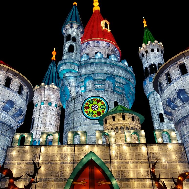The #festivaloflight at #Longleat is pretty impressive