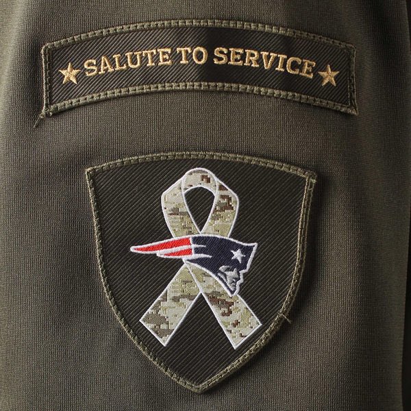 theBogeyBros's tweet photo. NFL is donating $5 to military charities for every tweet that contains #SaluteToSevice so everybody go send a tweet for a great cause! #USA https://t.co/0wRVlorckJ