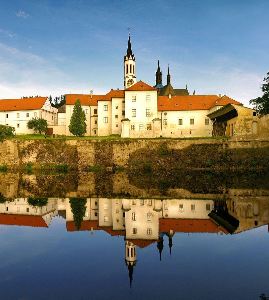 VisitCZ's tweet photo. Vyšší Brod Monastery – the spiritual center of South Bohemia since the middle of the 13th century.

https://t.co/X7LUHRyouZ

#VisitCZ https://t.co/yVcVr2GcvE