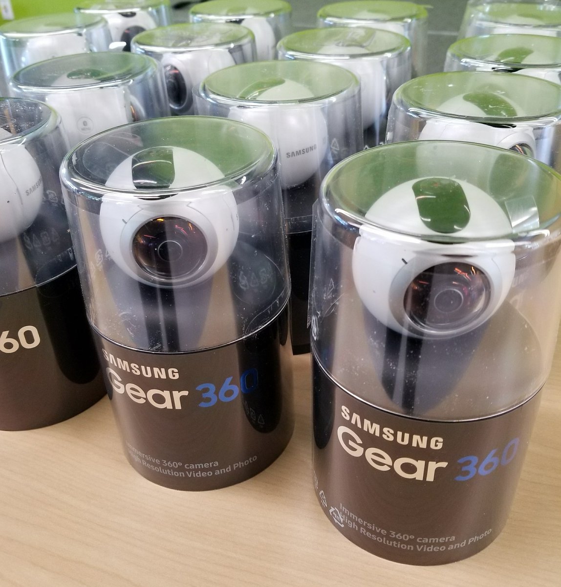 janineemoon's tweet photo. Waiting to hear what our judges have to say. In the meantime, here's a sneak peak of some prizes.. #Hack4B2B #GalaxyNote8 @SamsungBizUSA https://t.co/EJfM4PsQOV
