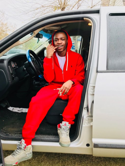 Chapter 2️⃣0️⃣🎱🤙🏾 https://t.co/178q9vuDt1<a href="/tag/throwbackthursday"class="tags"><span>#throwbackthursday</span></a>