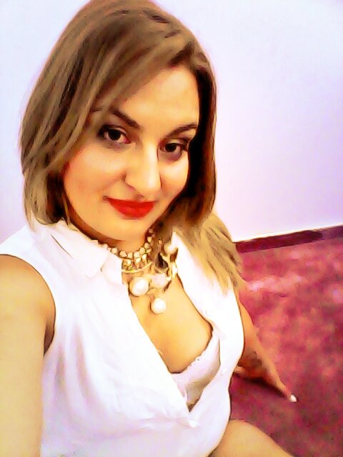 I Come online in five minutes kiss https://t.co/OrvbpKx7p7<a href="/tag/romantic"class="tags"><span>#romantic</span></a><a href="/tag/quoteoftheday"class="tags"><span>#quoteoftheday</span></a>