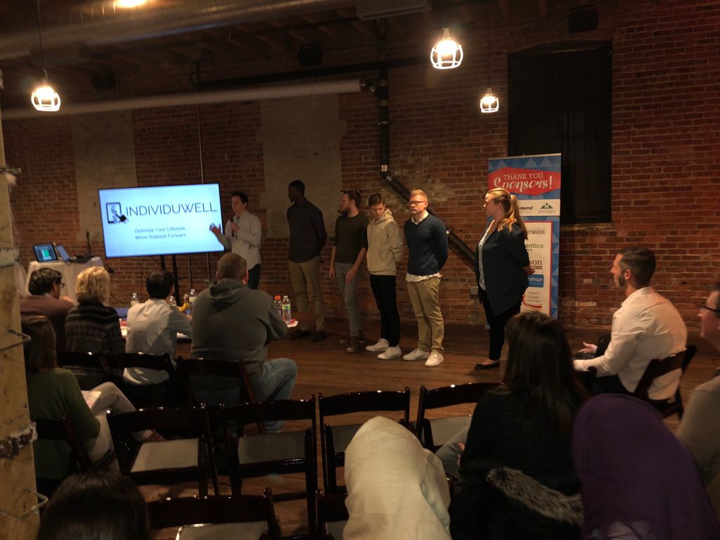 SWRochMN's tweet image. Individuwell taking the stage #swrochester17 #rochmn