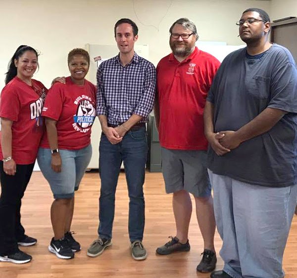 CWAUnion's tweet photo. CWAers are supporting pro-worker candidates for VA state election. That’s why @cwa2201 is working hard to elect @RalphNortham as Governor! https://t.co/SaFKNwRm7y