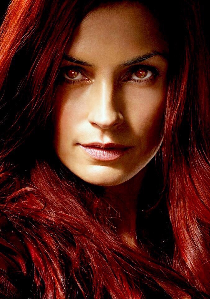 Wishing a very Happy Birthday to original Jean Grey actress Famke Janssen. 