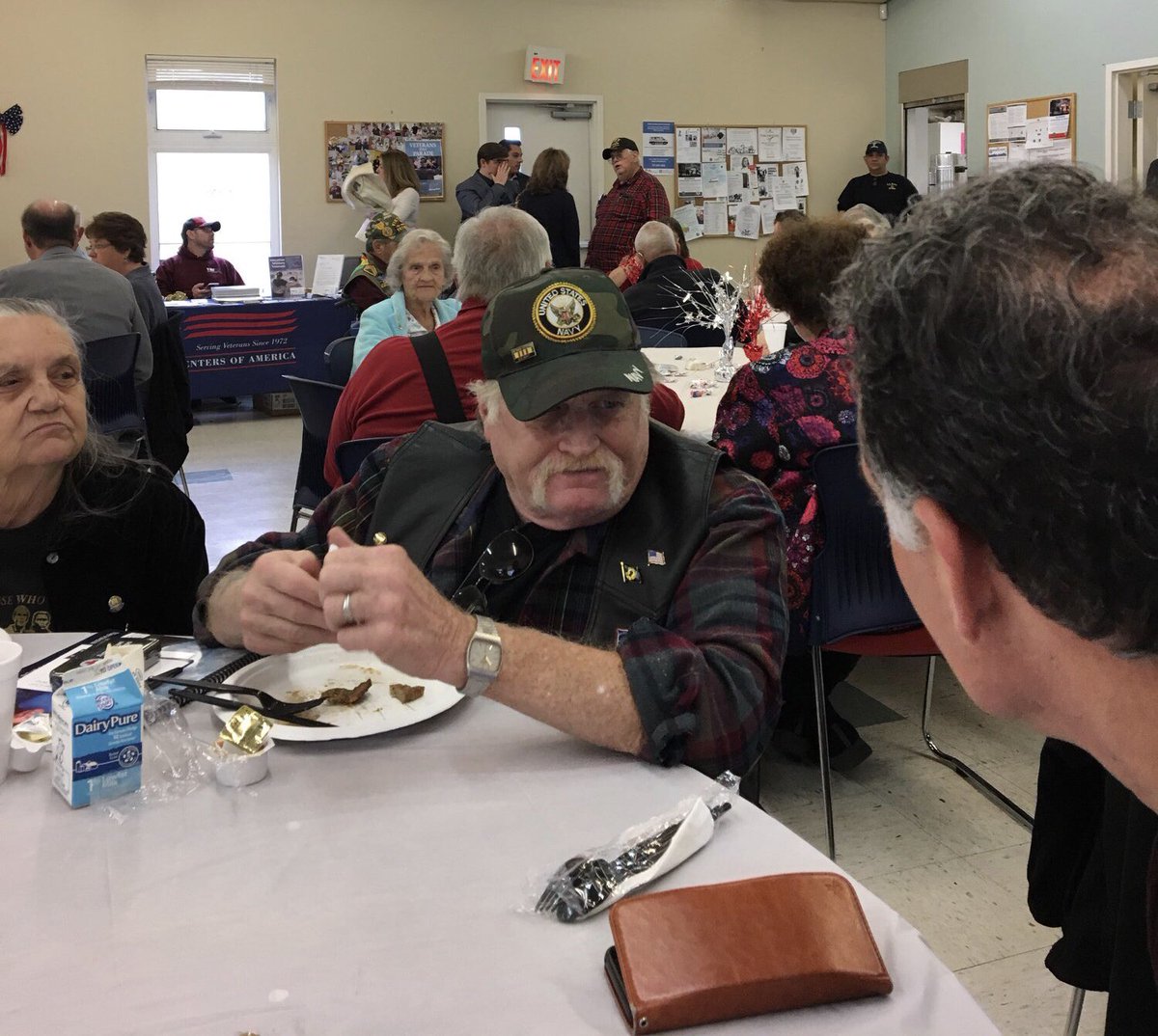 DannyTarkanian's tweet photo. Thank you to the heroes, their families and friends at the Veterans Appreciation Breakfast in Sun Valley for their service to our country. https://t.co/GZVmjyBUgf