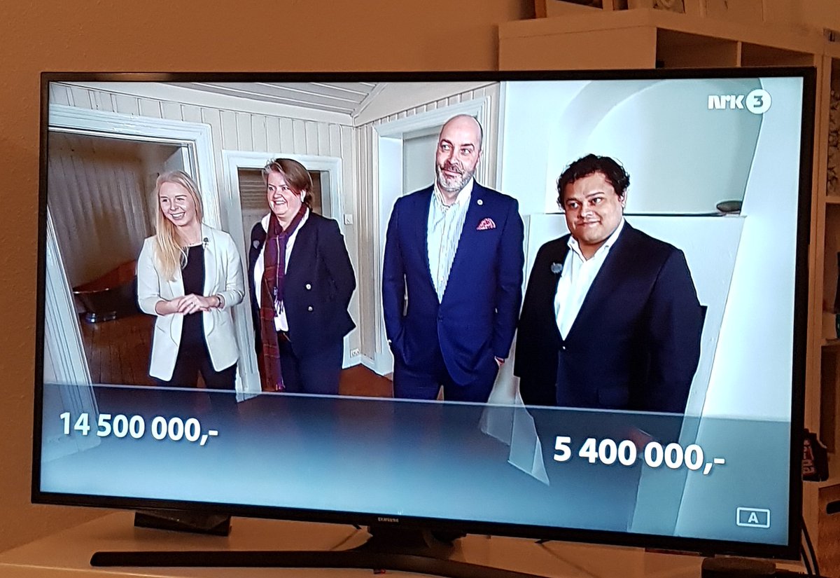 Olepost's tweet photo. Et godt eksempel på hvor mye eiendomsmeglere kan om prising av bolig. #solgt https://t.co/E2xY97LSTr