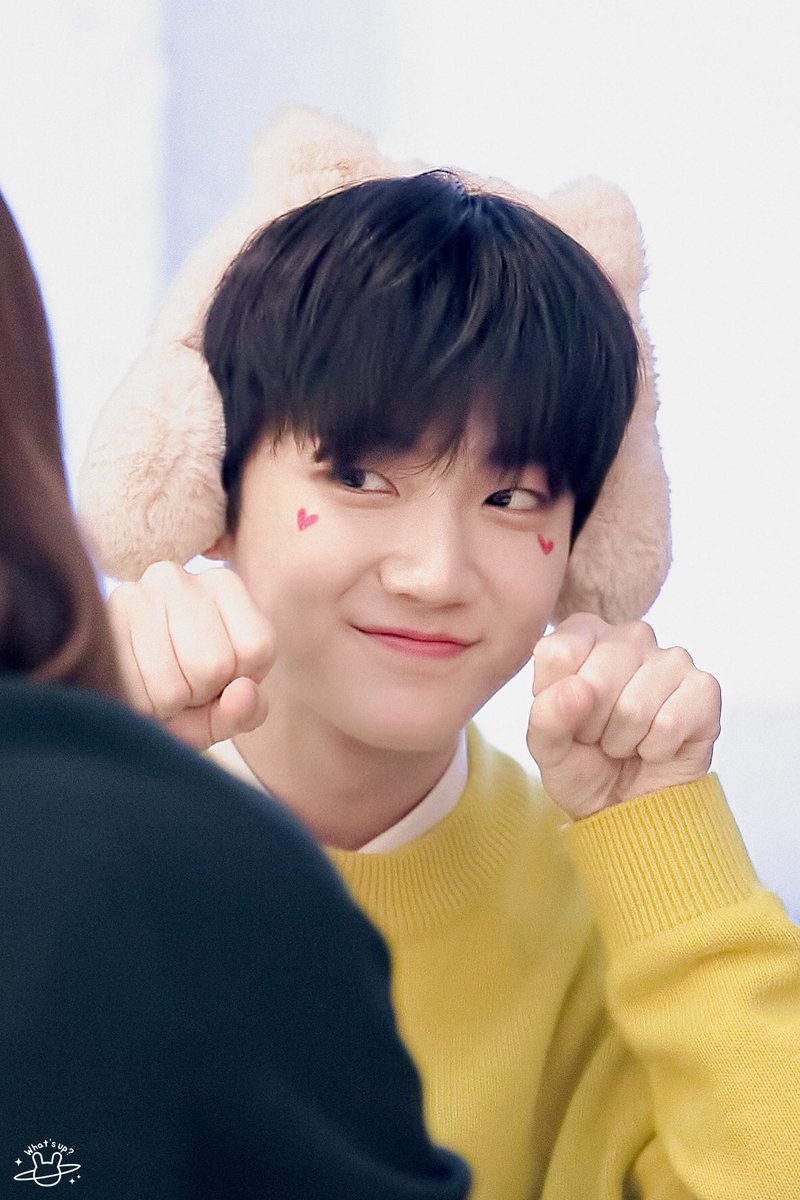 what__seop's tweet photo. 171105 여의도 팬사인회 #형섭 #안형섭
🐱냥냥펀치🥊🥊🥊 https://t.co/X8mf9AlON3