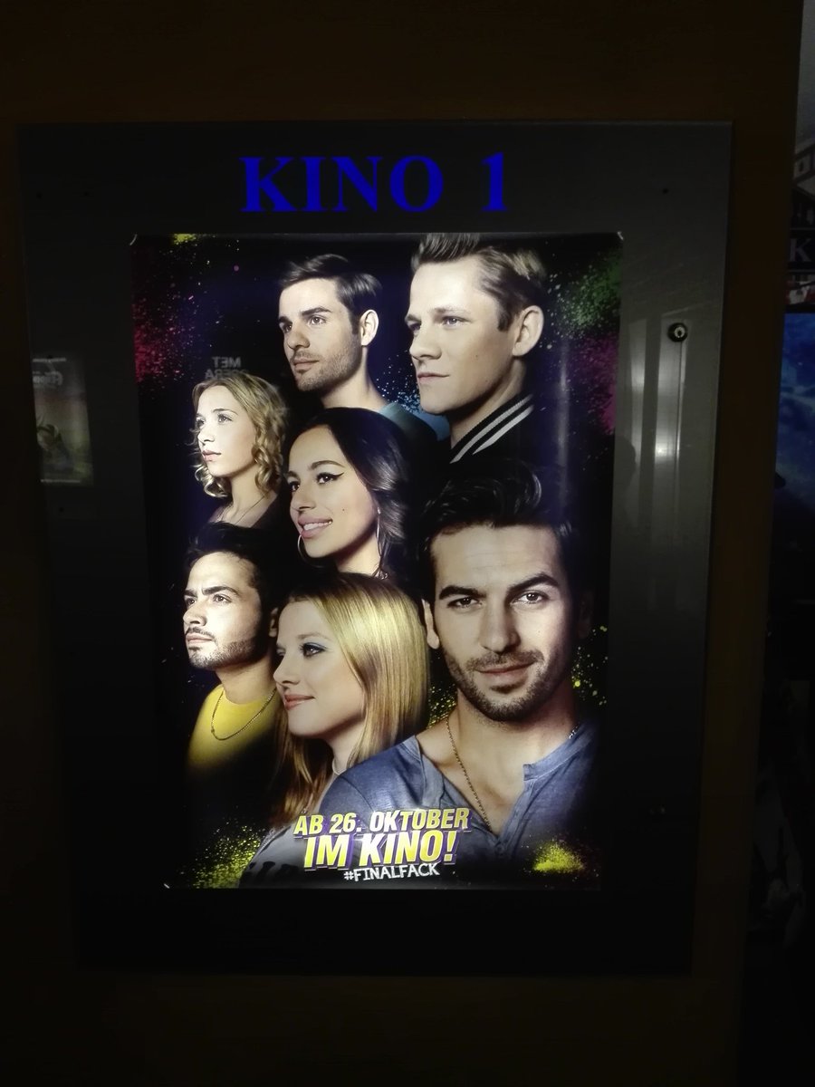 ninawhoop's tweet photo. @fackjugoehte @Elyas_MBarek einfach der beste Film, des es je geben wird und je gegeben hat 😍❤🙌😏🙏💋 @fackjugoehte @Elyas_MBarek https://t.co/TUiS3VXqMN