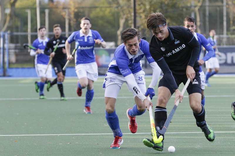 mauricedewert's tweet photo. @KampongHeren1 foto's van vandaag. #KAMHGC #Kamponghockey #HKHeren https://t.co/Y3OhPABTq4 https://t.co/X4W8y65a1C