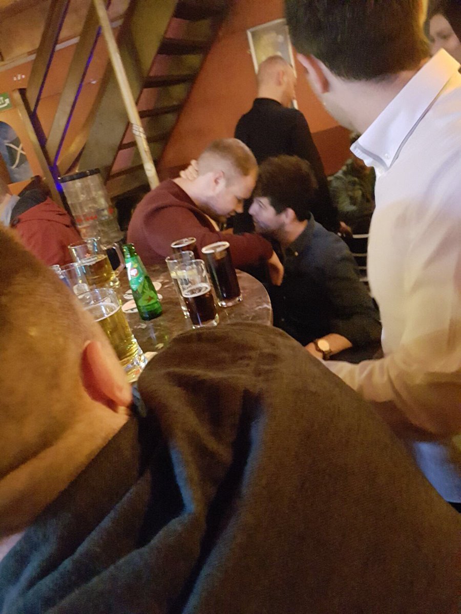 MatthewPurvis2's tweet photo. Roylo chucked a whitey na na na https://t.co/Dr5WDZr80X