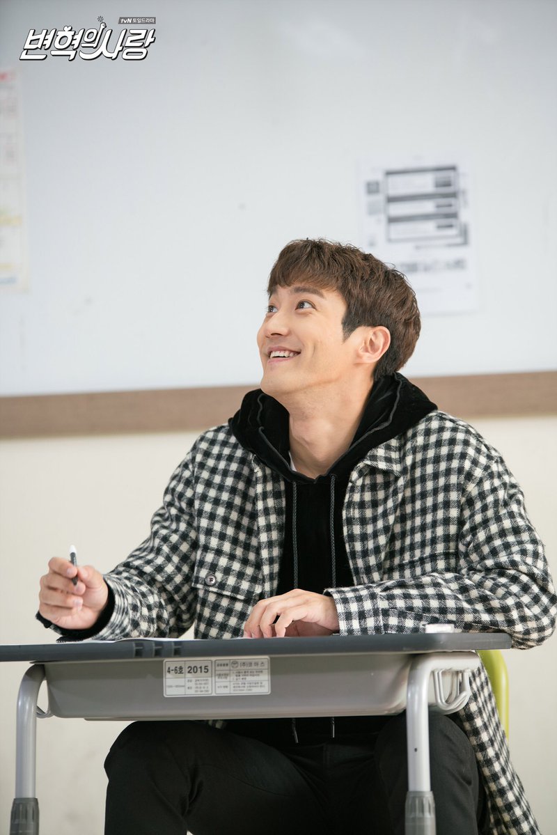 [#PIC] 171105 tvN Naver Update - Siwon.
[V:13elieveSG]