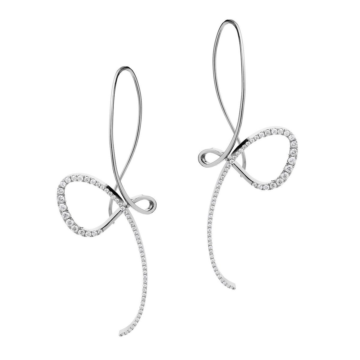 McCaulJewellery's tweet photo. Fluid and forged these statement earrings are set with over 100 white diamonds. #whitegold #diamond #paveset #dropearrings https://t.co/c3iYlgDvoq