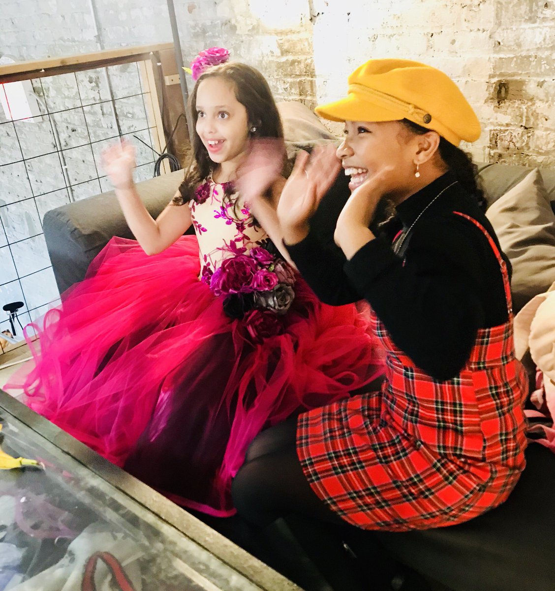 layahayes's tweet photo. Thanks for the interview @PhotosMadison #KidFash fashion show fun! https://t.co/LMf8F8RfhU