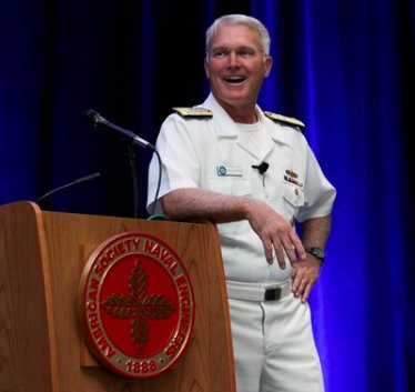 SurfaceWarriors's tweet image. .@NAVSURFOR discusses importance of ingraining SSOP into #SURFOR culture in new Surface Warfare Magazine  - go.usa.gov/xnTuP