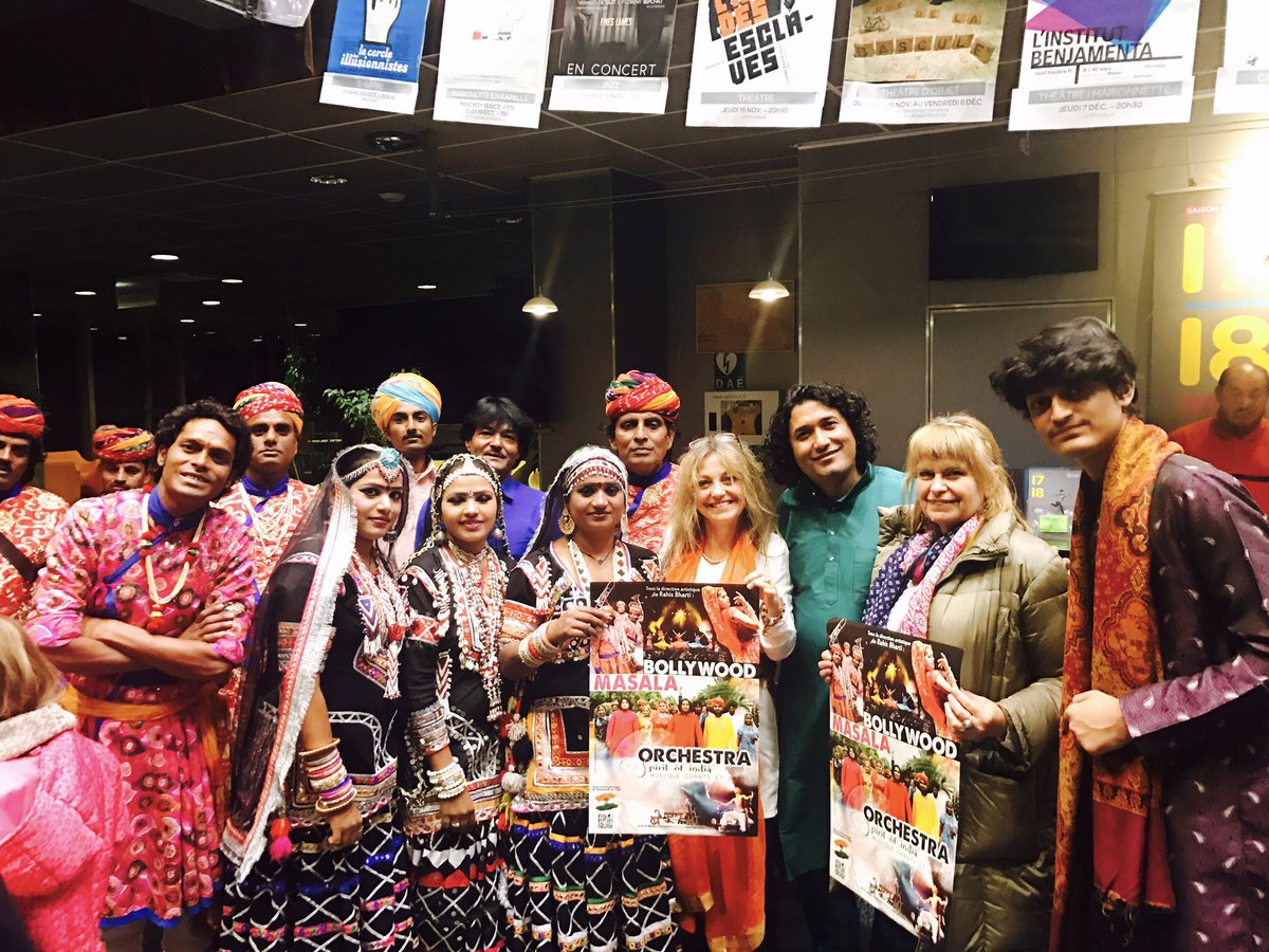 Dhoadgypsies's tweet photo. #Bollywood #Spectacleindienne #Indianartists #Fetesdurajasthan #Musiquechantsrajasthani #France #india #RahisBharti https://t.co/mvXHqZpe28 https://t.co/xzVPlKZnHn