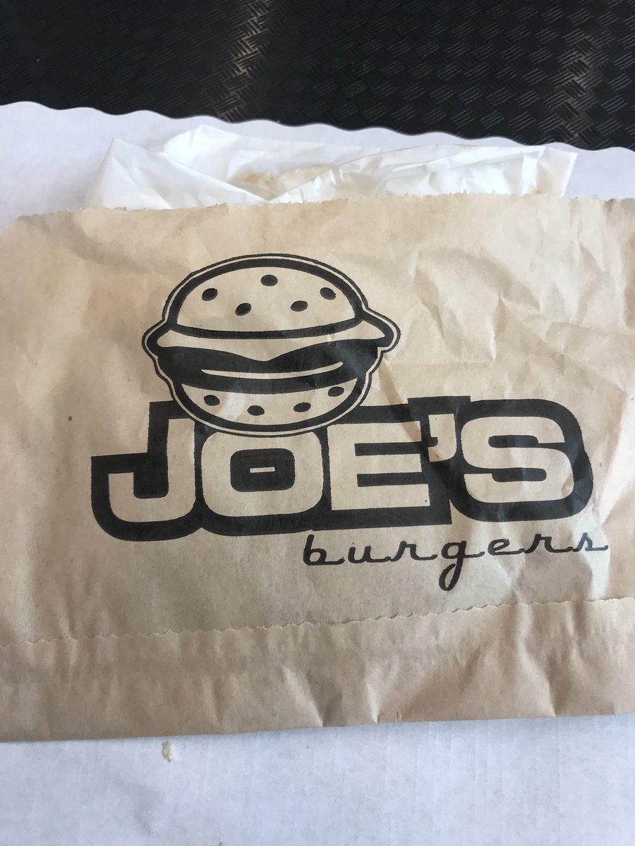 CaseyKromer's tweet photo. Joe’s burgers has an interesting mixture of fonts for its logo! #j408 https://t.co/hc62RU2hmb
