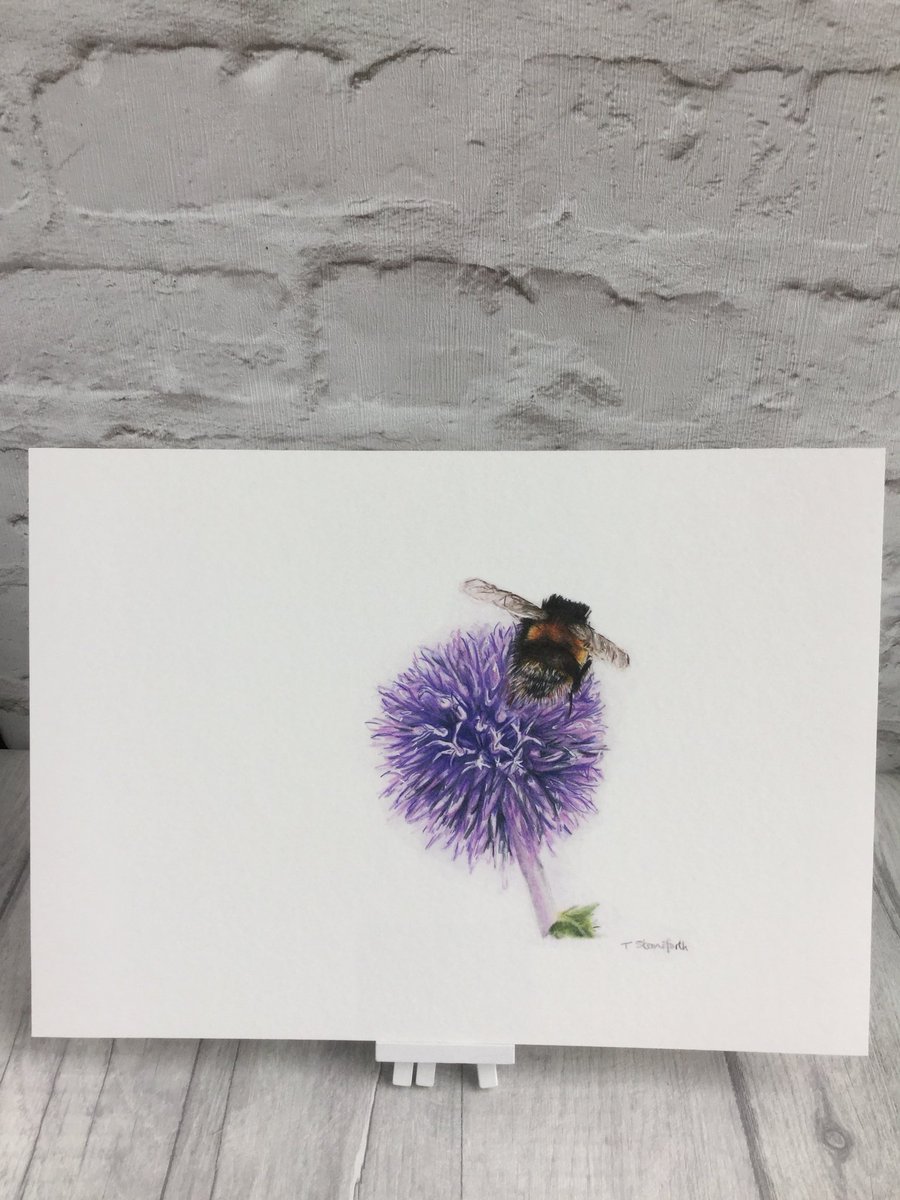 teresatrousers's tweet photo. Still my favourite! A reminder of warmer days 😃 https://t.co/MvivQxNqQT #bees #HandmadeHour https://t.co/ukNHt2Xyid
