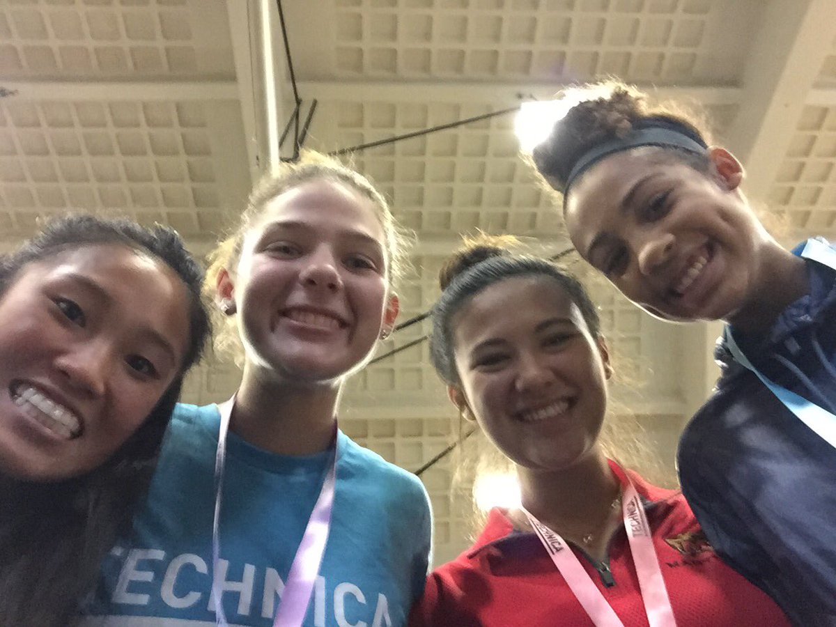 DavidEPatrick's tweet photo. @DSAINC #Technica17 Aberdeen High School team at UMD's All Women Hackathon! https://t.co/zvRFjZuX5b