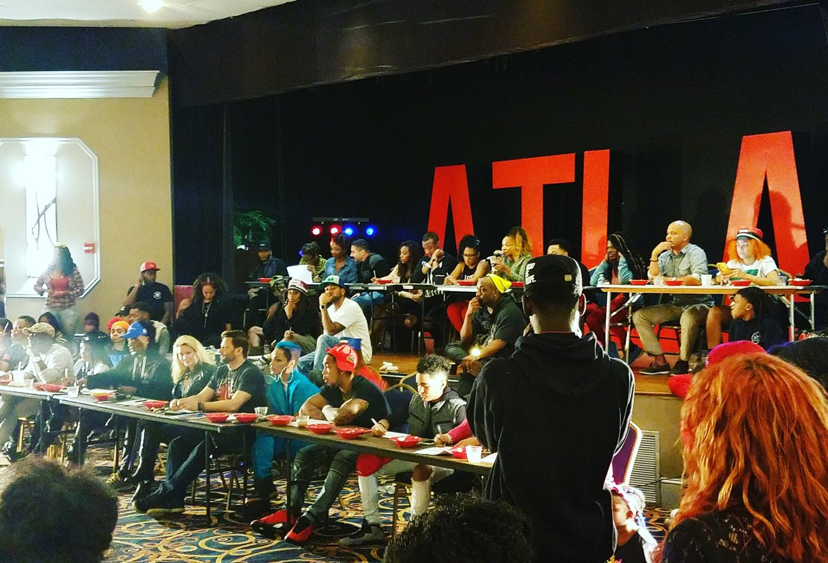 kjaytheofficial's tweet photo. Honored to be on the panel at the #unbreakable2017 Dance Competition! #DOPEST #DANCERS in #atlanta #atlatakeova @kikiely @bigblockesc https://t.co/LQwYMBbyez