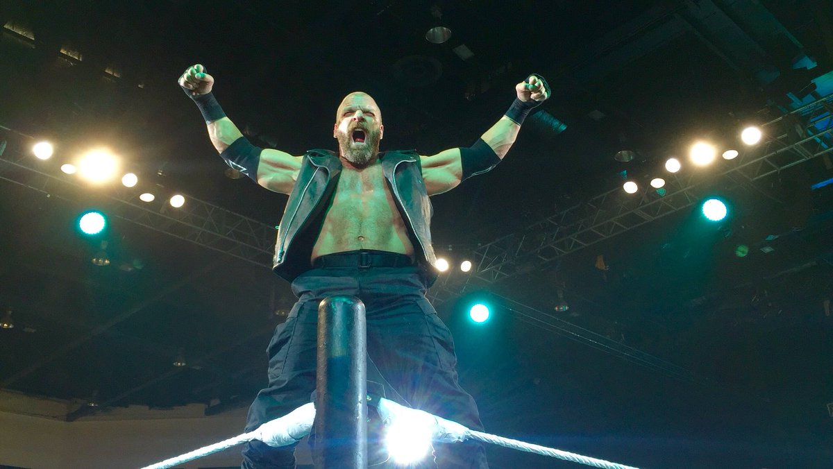 TripleH tweet picture