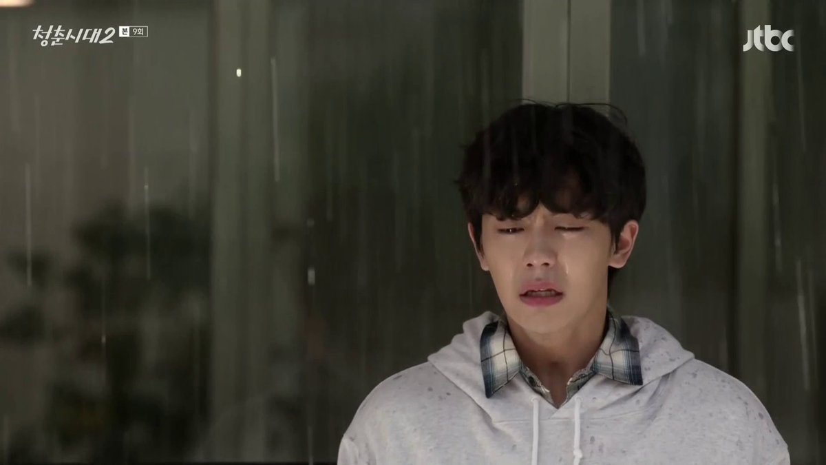 oOISSYOo's tweet photo. 😭😭😭😭😭😭 #AoY2 https://t.co/GkWAv1JLF1