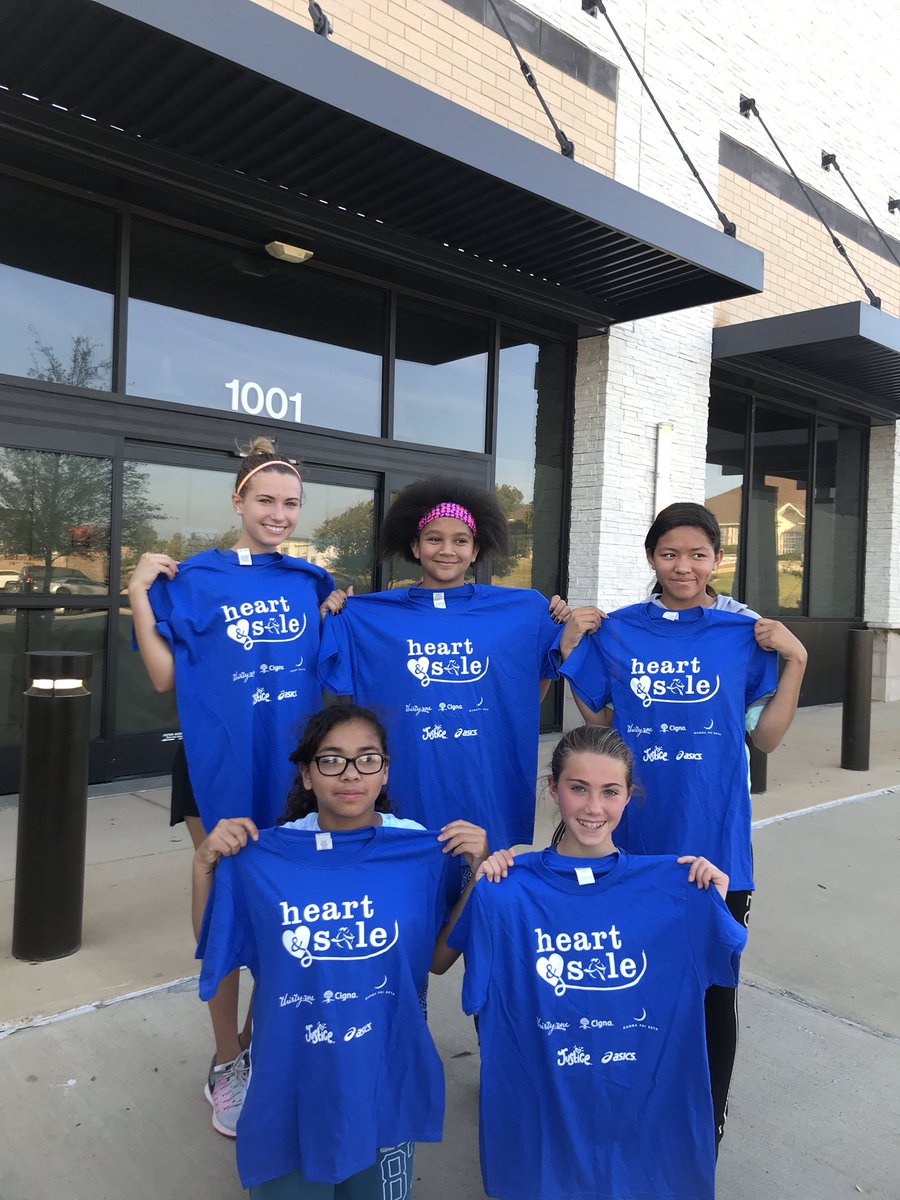 KidsMakinImpact's tweet photo. Big 5k in 2 weeks!!
#girlsontherun
#heartandsole https://t.co/TUbOQS0FZ5