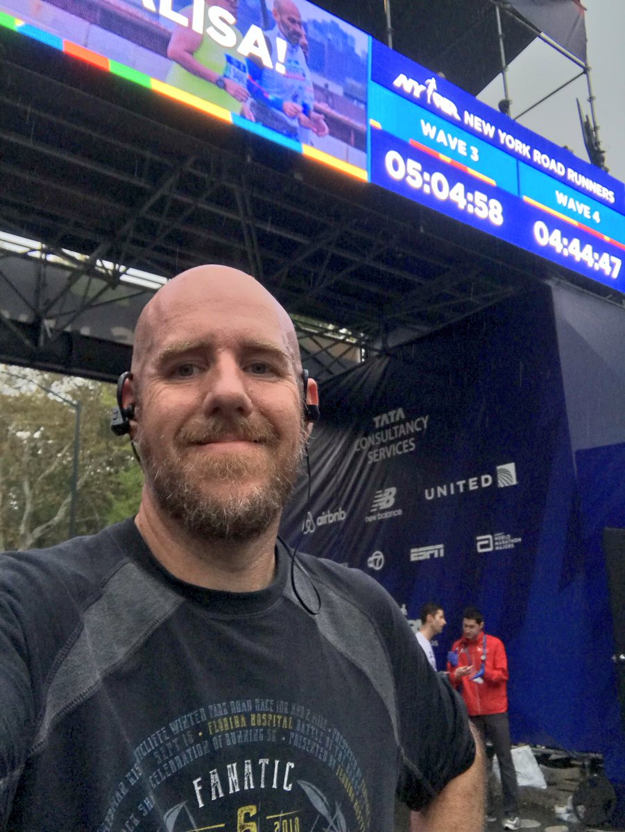 richschellhase's tweet photo. Told y’all i would make y’all proud... #officialnewyorkmarathonfinisher https://t.co/nFPtycFc4N