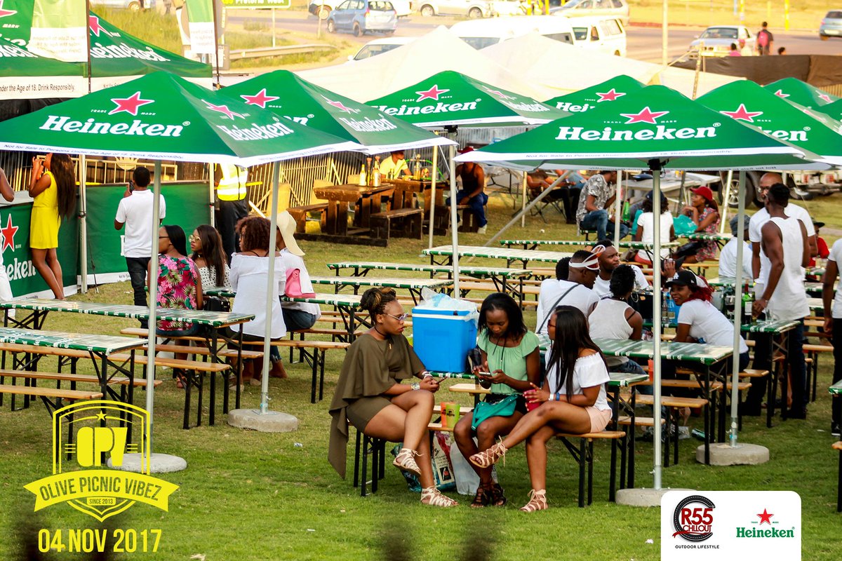 R55_CHILLOUT's tweet photo. We would like to thank everyone who made it to the OLIVE PICNIC VIBEZ.
#GoodVibesOnly
#OPV2017
#Drinks
#Food https://t.co/iBXX77hmIa