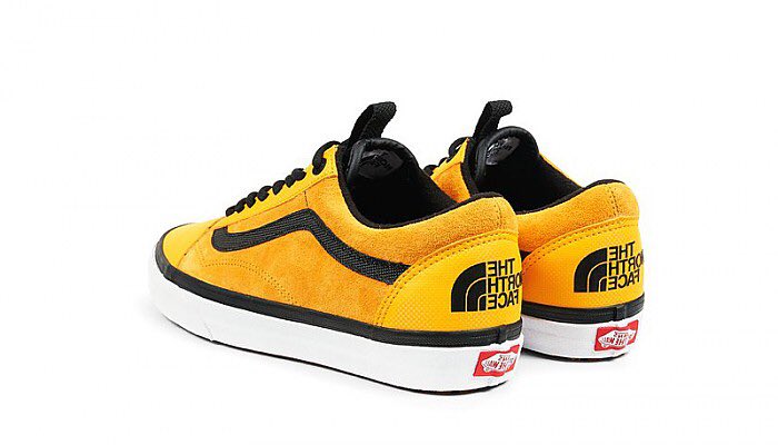 specialmilano's tweet photo. Very last few pairs of #vans x #thenorthface old skool available now instore &amp; online https://t.co/xtqdqG4QUz https://t.co/swy5iVFaMn