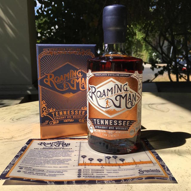 #WhiskeyWeekend review of <a href="/SugarlandsShine/">SugarlandsDistilling</a>'s Roaming Man Cask Strength Rye: axisofwhisky.com/2017/11/05/roa… Who's had it? #whiskey #rye #cheers