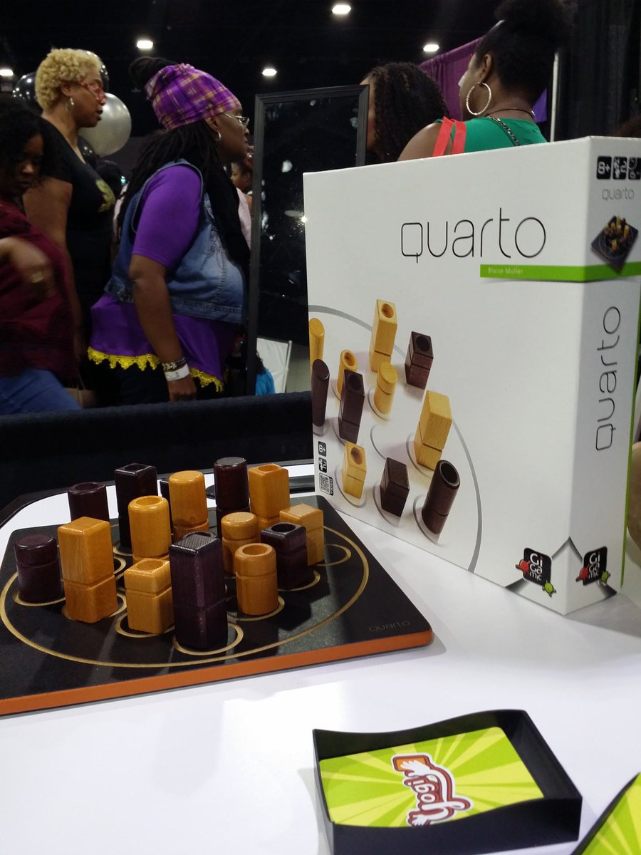 KeystrokesByKim's tweet image. At the #AtlantaWomensExpo and @GigamicWorld has old school games with a twist. Visit them on the 600 aisle. #Gigamic #Ad #AtlantaWomensExpo