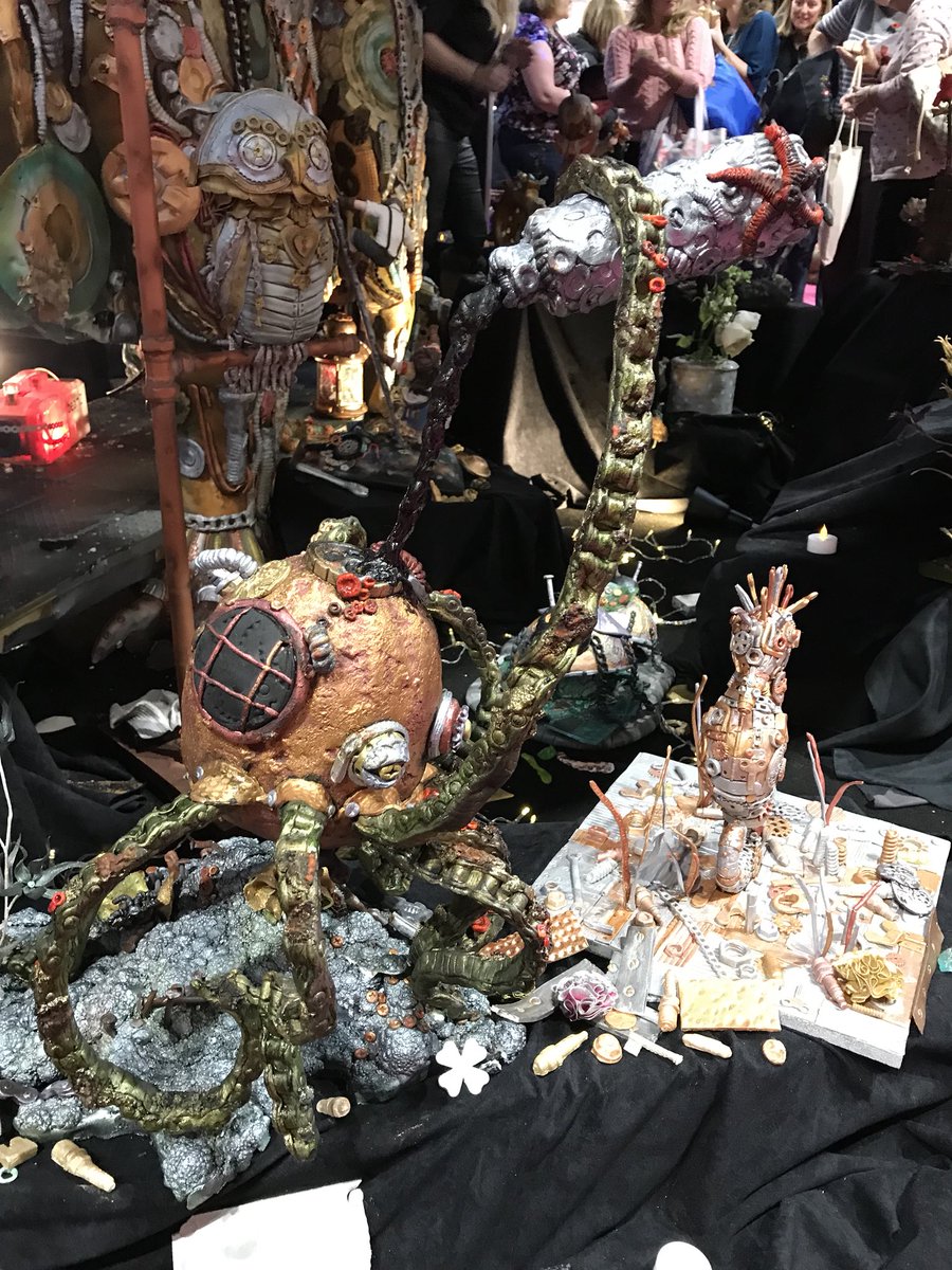 vevangelou1's tweet photo. @M4gicDragonMach @thecakeshows Well done to all the cake artists who created The magical dragon machine was..             A M A Z I N G!!!! https://t.co/cUcJzNXTXC