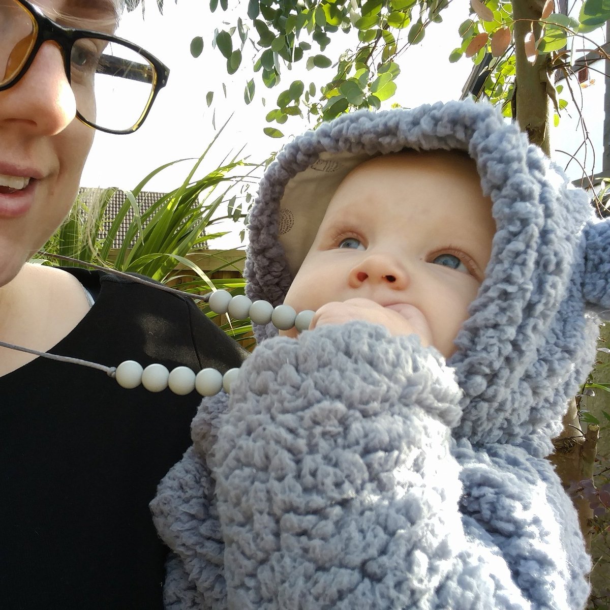 Never thought I'd wear a teething necklace (I don't 'do' jewellery), but this Blossom and Bear one is my go-to portable teether. We use it so often... and it's super pretty ❤️

kidly.co.uk/products/bloss…

#converted #blossomandbear #handmade #loveit #iamkidly  #teethingjewellery