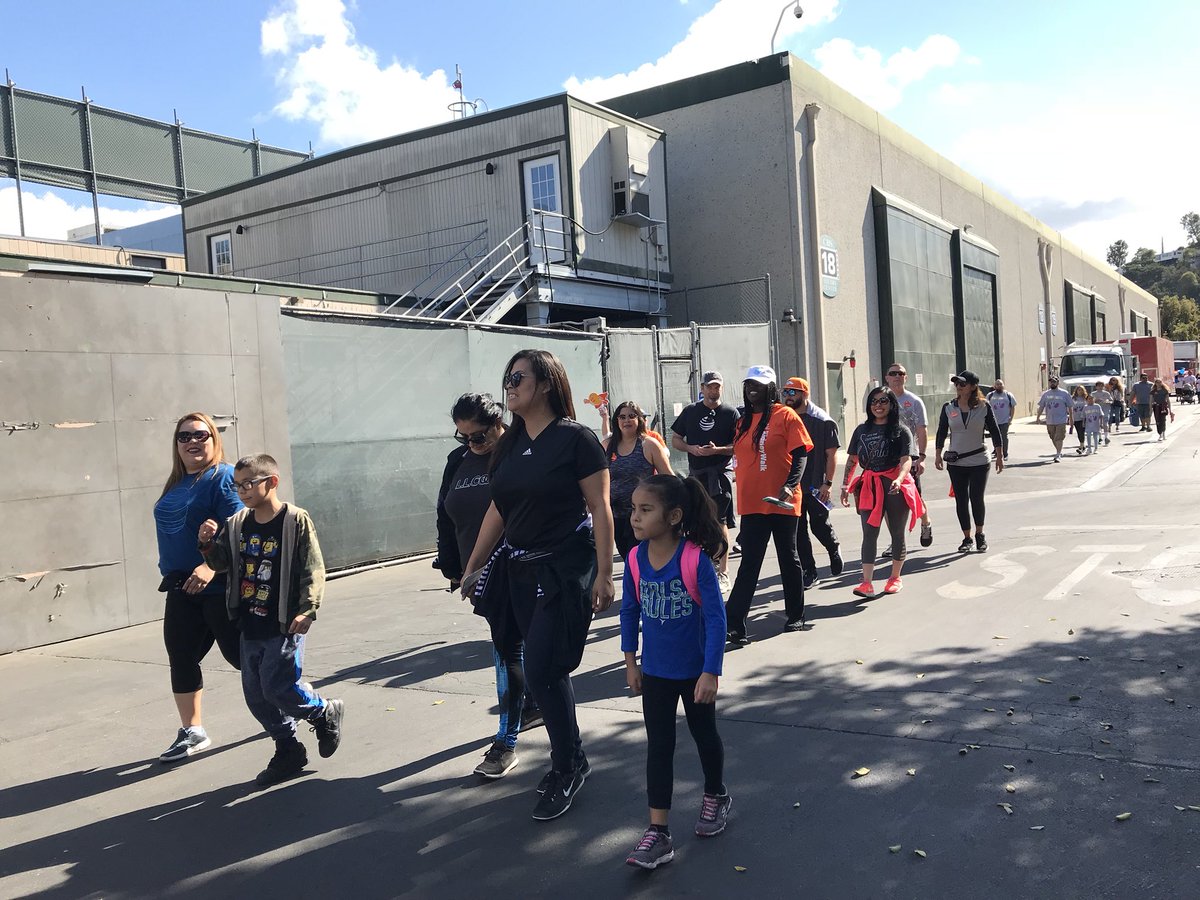 2017 Los Angeles #KidneyWalk representing #TuggleNation #ATTCerritos <a href="/anthonyetuggle/">Anthony E. Tuggle</a> <a href="/carawfields/">Cara Fields</a> <a href="/suzesparza/">Suzanne Esparza</a>