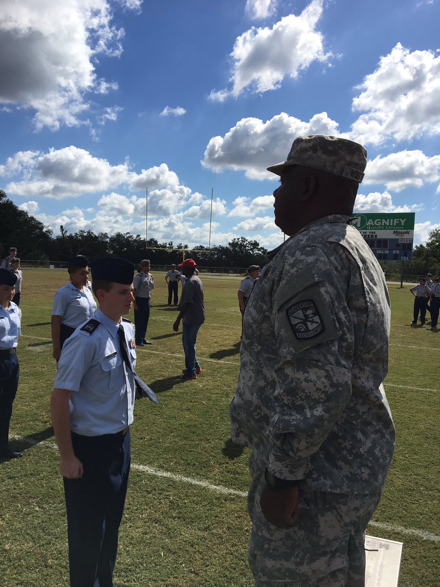 MHSMulberryFL's tweet photo. LET 1 District Drill meet at MHS- under the direction of 1stSgt Wooten. https://t.co/pBA8guePUk