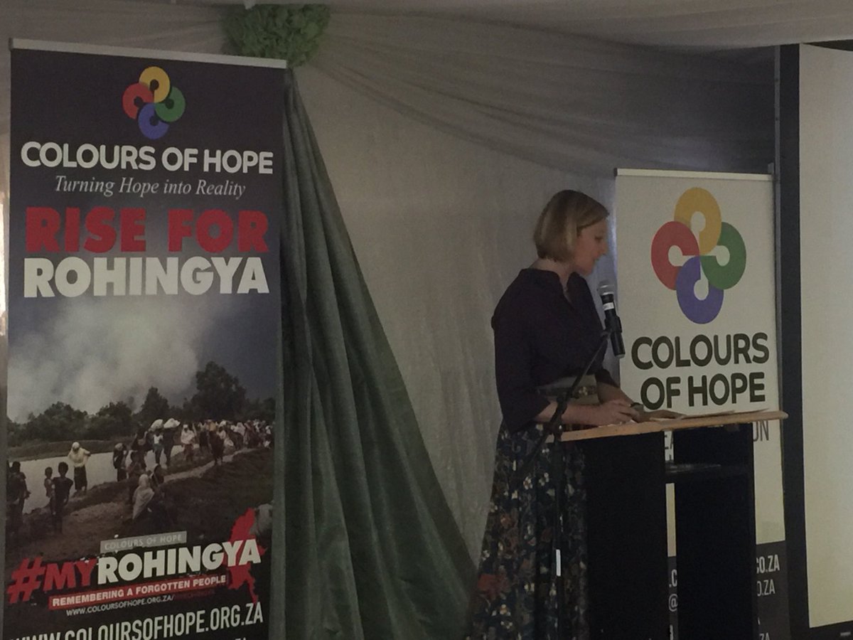 Presentation by MSF’s Ludivine Houdet from @MSF @JenswpW at the #MyRohingya Women’s Fundraising Lunch