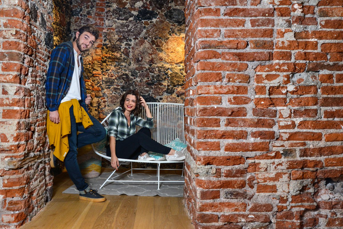 RollingStoneMX's tweet photo. Checa nuestro #RollingStyle presentado por @AEO_MX y prepárate para los conciertos de este mes: https://t.co/KIrn1jtJ1D https://t.co/ZZoTuKtxVq