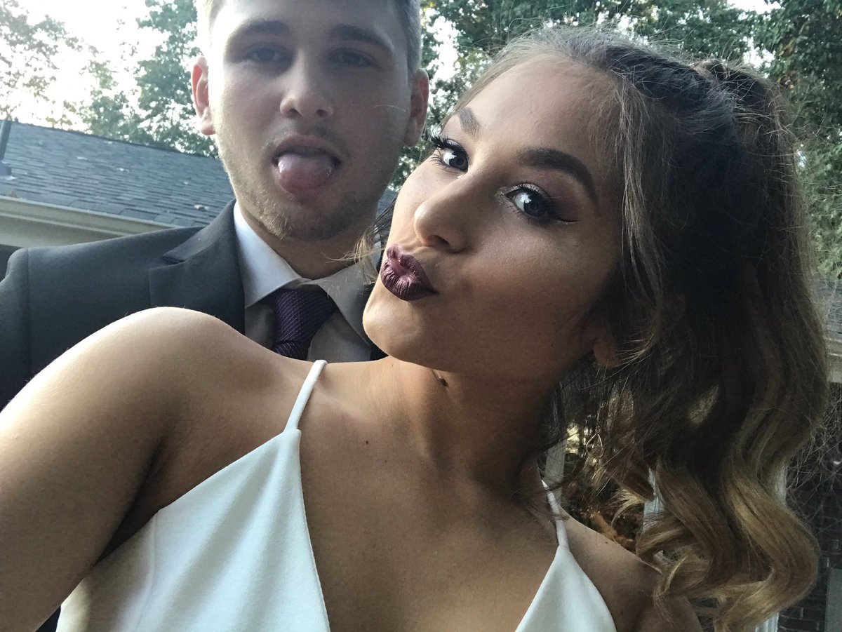 sameshanko's tweet photo. Truly blessed to call this beautiful girl mine for the past year, don't know what i would do without her. Love you baby https://t.co/2E62GW3vdM