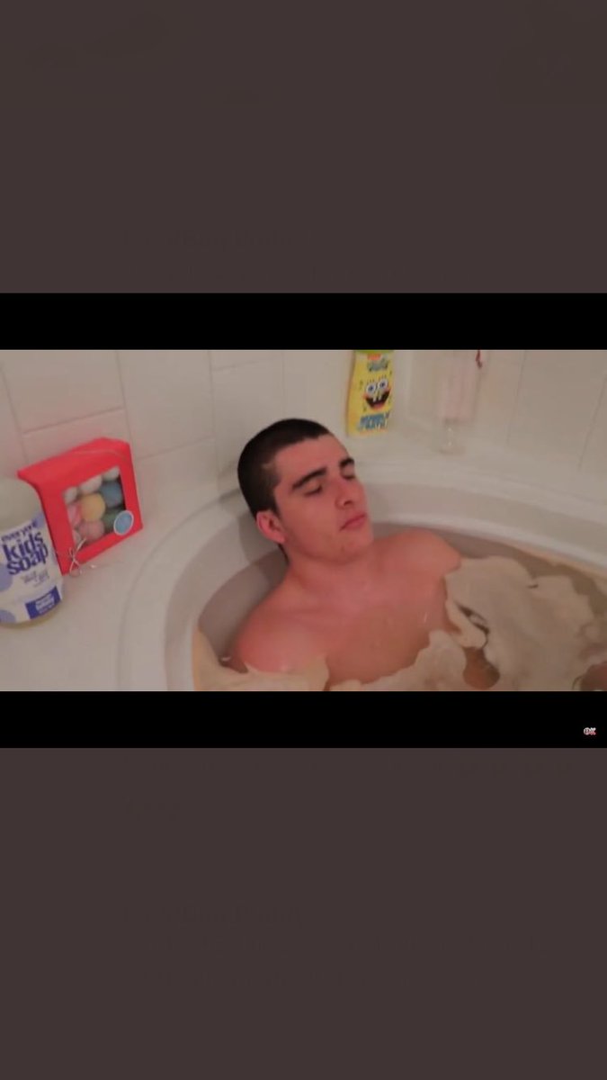 foreverbugbuddy's tweet photo. Me after a hard weekend of doing nothing @Okbabyyt https://t.co/ixZO2CvcpR