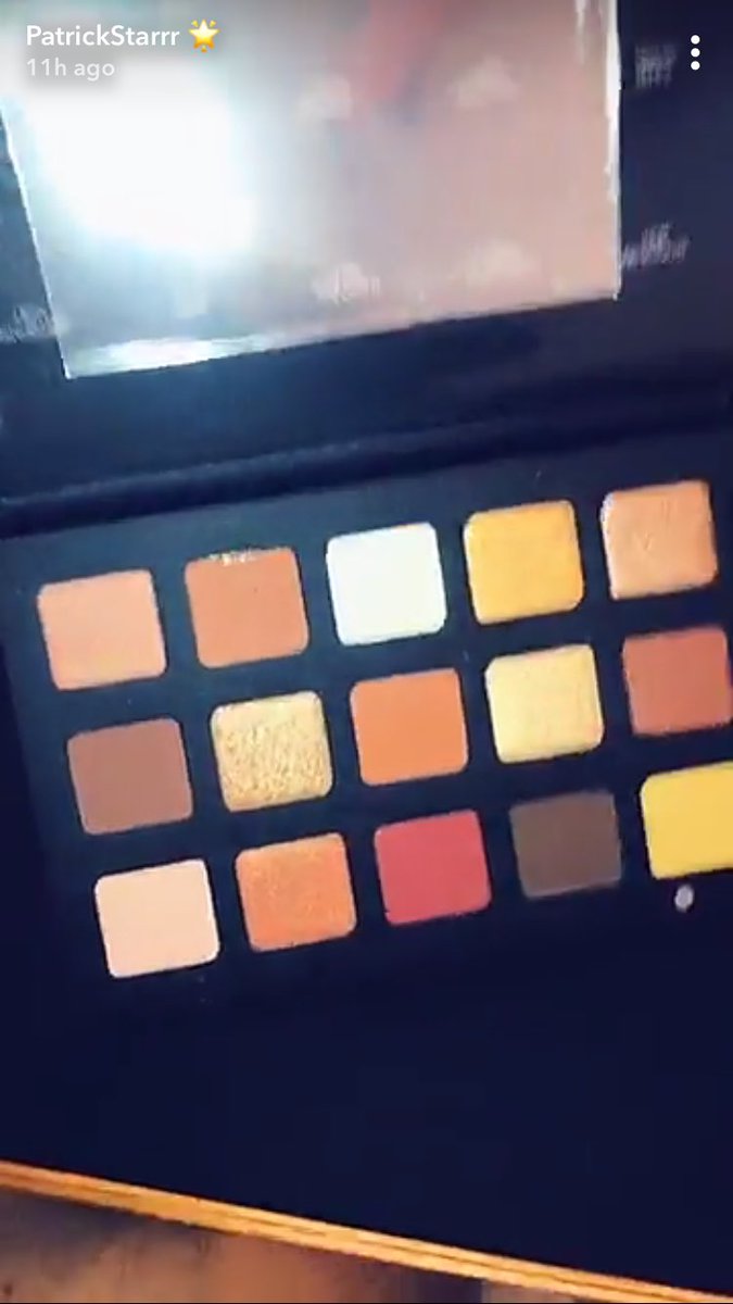 evalpz17's tweet photo. #unboxTAYTAY @patrickstarrr 
I would love to win anything at all!! https://t.co/YK7IaDaN4B